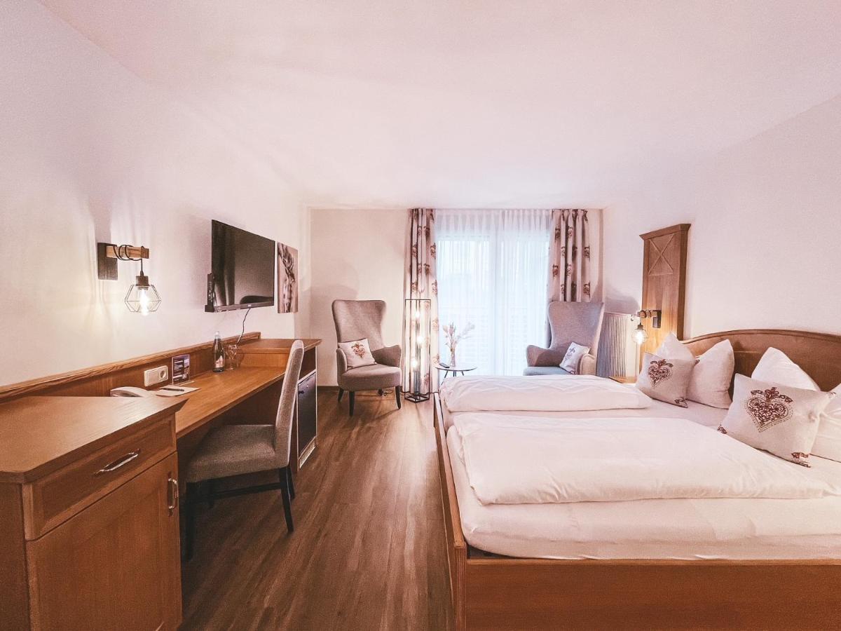 Hotel Badischer Hof Biberach bei Offenburg Ngoại thất bức ảnh